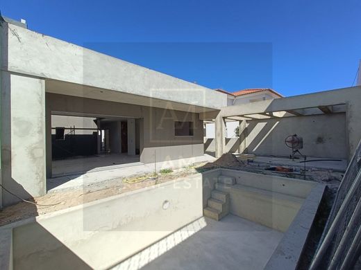 Maison de luxe à vendre à Seixal, 697 000 €, Photo 4