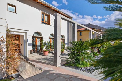 Maison de luxe à vendre à Sale Marasino, 1 390 000 €, Photo 6