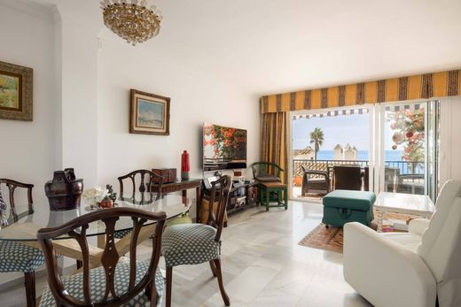 Luxury Apartment for sale in Mijas Costa, 699 000 €, Photo 2