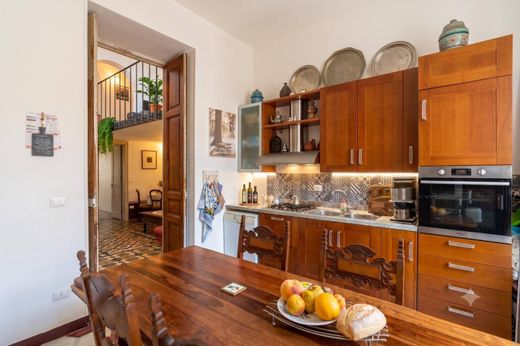 Appartement de luxe à vendre à Lecce, 520 000 €, Photo 3
