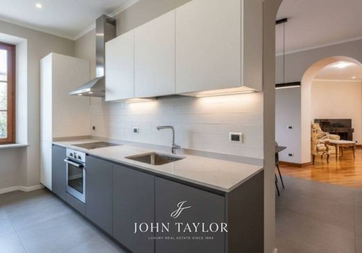Luxury Apartment for sale in Milan, 1 400 000 €, Photo 6