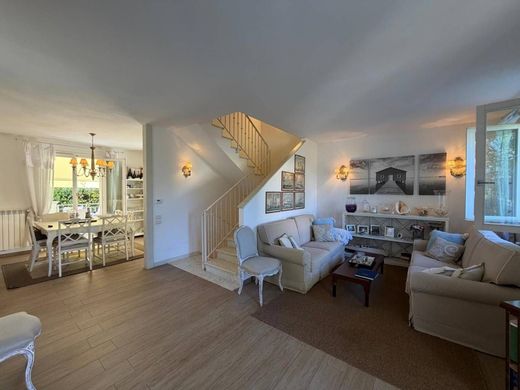 Maison de luxe à vendre à Camaiore, 660 000 €, Photo 7