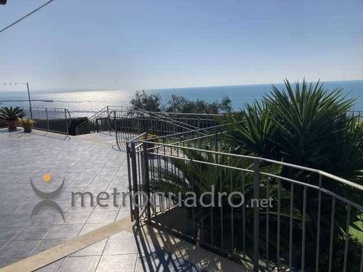 Maison de luxe à vendre à Sciacca, 690 000 €, Photo 2