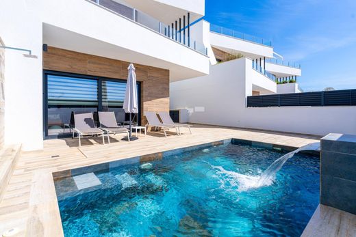 Maison de luxe à vendre à Guardamar Del Segura, 595 000 €, Photo 2