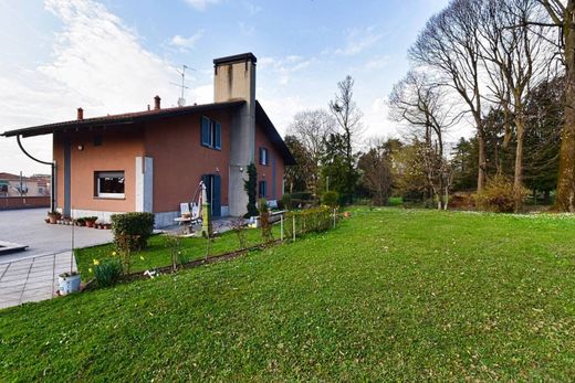 Maison de luxe à vendre à Vimercate, 495 000 €, Photo 2