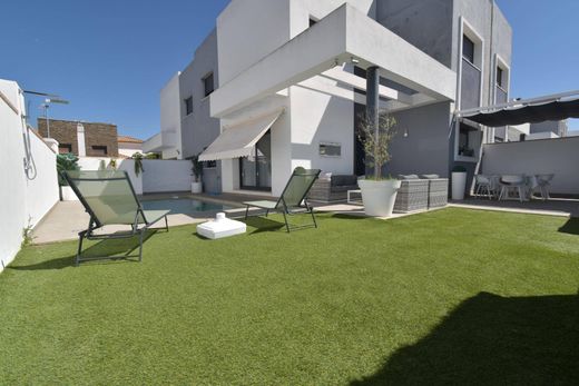 Maison de luxe à vendre à Chiclana de La Frontera, 500 000 €, Photo 4