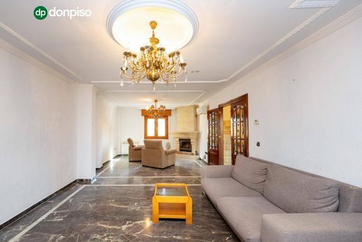 Maison de luxe à vendre à Cájar, 449 500 €, Photo 4