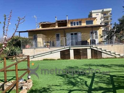 Maison de luxe à vendre à Sciacca, 690 000 €, Photo 5