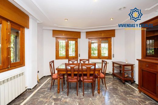 Luxury House for sale in Cájar, 449 500 €, Photo 6