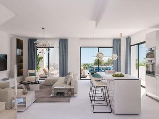 Maison de luxe à vendre à Estepona, 900 000 €, Photo 2