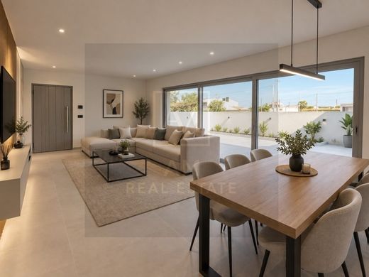 Maison de luxe à vendre à Palmela, 598 000 €, Photo 2