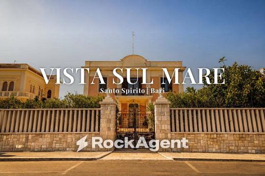 Luxury House for sale in Bari, 900 000 €, Photo 1