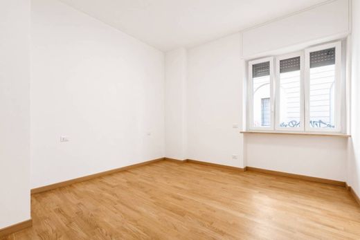 Appartement de luxe à vendre à Milan, 495 000 €, Photo 3