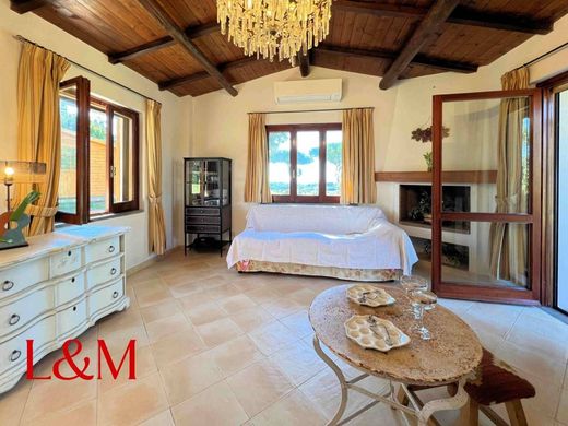 Maison de luxe à vendre à Castel Gandolfo, 425 000 €, Photo 4