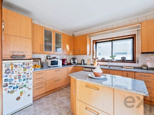 Maison de luxe à vendre à Maia, 479 000 €, Photo 4