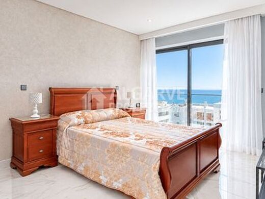 Luxury Apartment for sale in Quarteira, 1 149 000 €, Photo 5