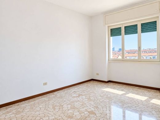 Appartement de luxe à vendre à Milan, 535 000 €, Photo 2