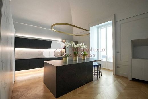 Luxury Apartment for sale in Bari, 10 €, Photo 5