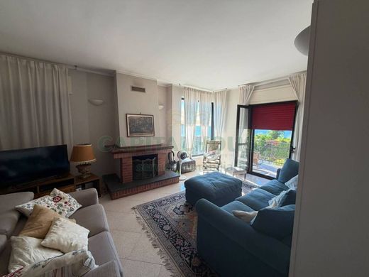 Maison de luxe à vendre à Agropoli, 790 000 €, Photo 6