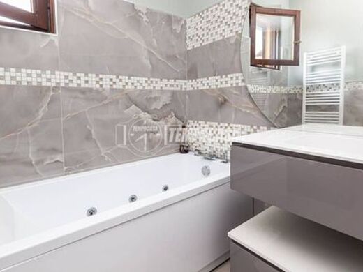 Luxury House for sale in Fossano, 750 000 €, Photo 6