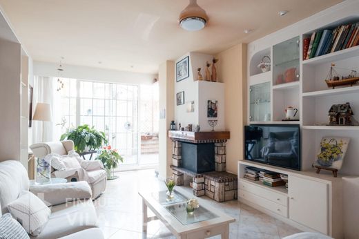 Maison de luxe à vendre à Caldes de Montbui, 465 000 €, Photo 2