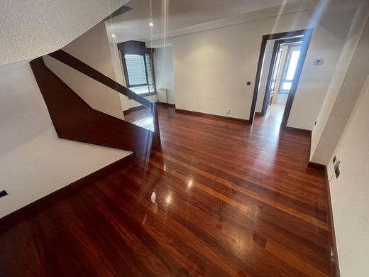 Luxury Apartment for sale in Vigo, 449 000 €, Photo 5