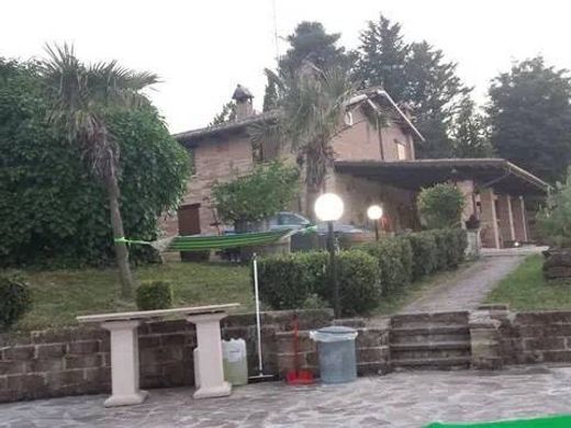 Maison de luxe à vendre à Orciano Di Pesaro, 480 000 €, Photo 4