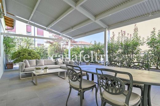 Appartement de luxe à vendre à Bergamo, 990 000 €, Photo 4