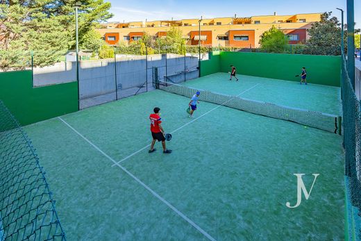 Luxury House for sale in Madrid, 1 300 000 €, Photo 5