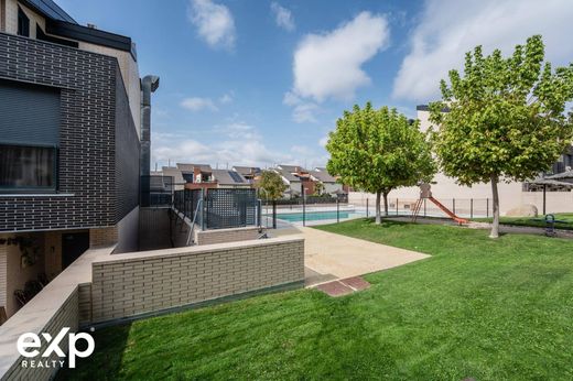 Maison de luxe à vendre à Torrelodones, 825 000 €, Photo 3