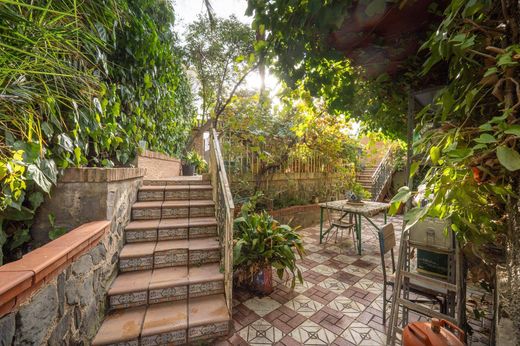 Maison de luxe à vendre à Zubia, 564 000 €, Photo 7