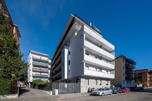 Appartement de luxe à vendre à Milan, 460 000 €, Photo 2