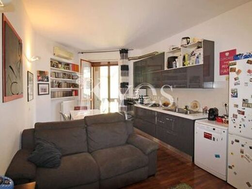 Appartement de luxe à vendre à Milan, 570 000 €, Photo 2