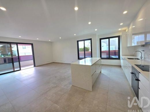 Luxury Apartment for sale in Quarteira, 790 000 €, Photo 3