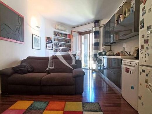 Appartement de luxe à vendre à Milan, 570 000 €, Photo 5