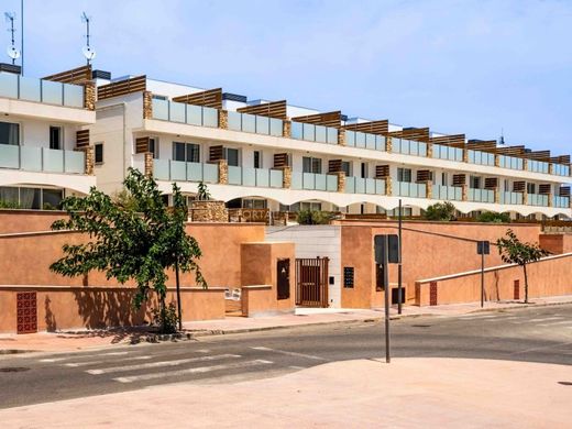 Maison de luxe à vendre à Mercadal, 900 000 €, Photo 2