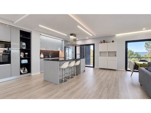 Luxury Apartment for sale in Viseu, 535 000 €, Photo 4