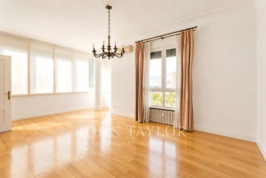 Luxury Apartment for sale in Madrid, 1 850 000 €, Photo 7