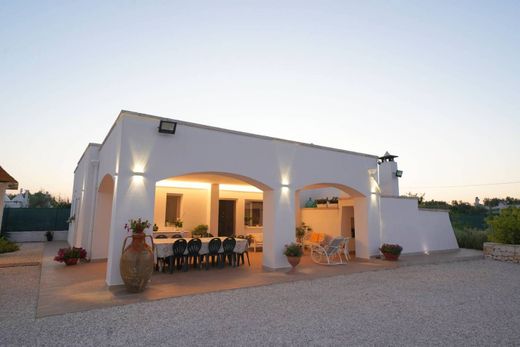 Maison de luxe à vendre à San Michele Salentino, 450 000 €, Photo 1