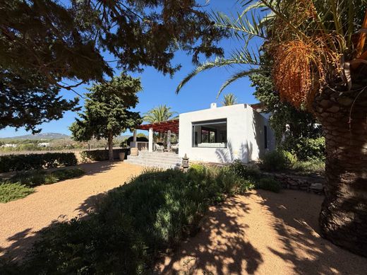 Maison de luxe à vendre à Sant Josep de Sa Talaia, 2 950 000 €, Photo 3