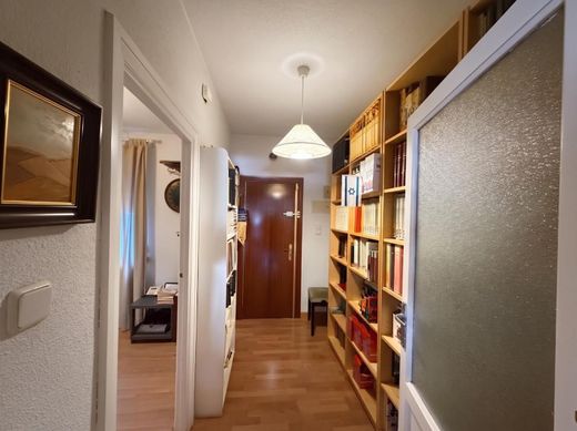 Luxury Apartment for sale in Madrid, 839 000 €, Photo 3