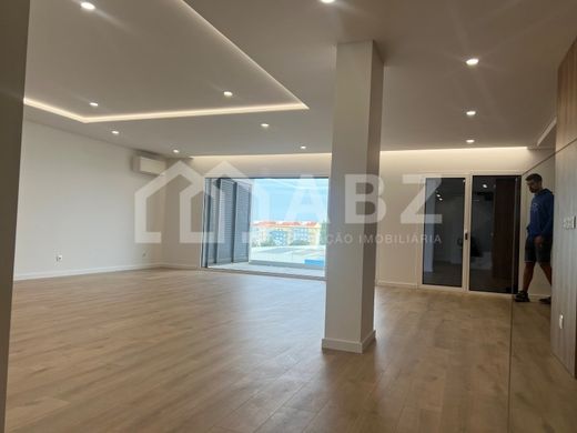 Luxury Apartment for sale in Montijo, 750 000 €, Photo 3