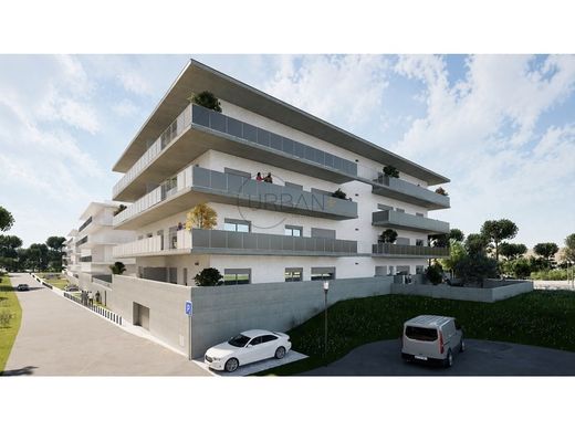 Appartement de luxe à vendre à Viseu, 430 000 €, Photo 4