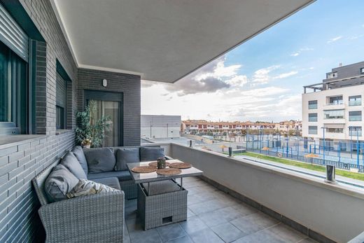 Luxury Apartment for sale in Armilla, 449 900 €, Photo 5