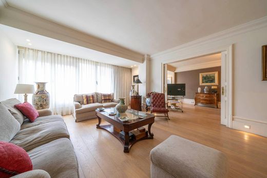 Luxury Apartment for sale in Madrid, 1 300 000 €, Photo 7