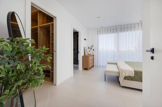 Maison de luxe à vendre à Torrevieja, 585 000 €, Photo 3