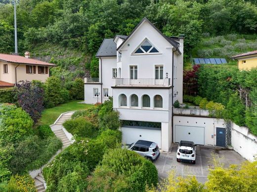 Luxury House for sale in Lumezzane, 645 000 €, Photo 4
