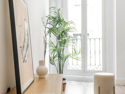 Luxury Apartment for sale in Madrid, 869 000 €, Photo 6