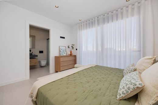 Maison de luxe à vendre à Torrevieja, 585 000 €, Photo 7