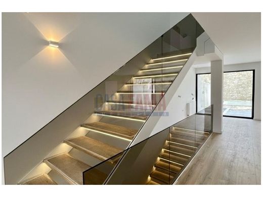 Maison de luxe à vendre à Braga, 400 000 €, Photo 5